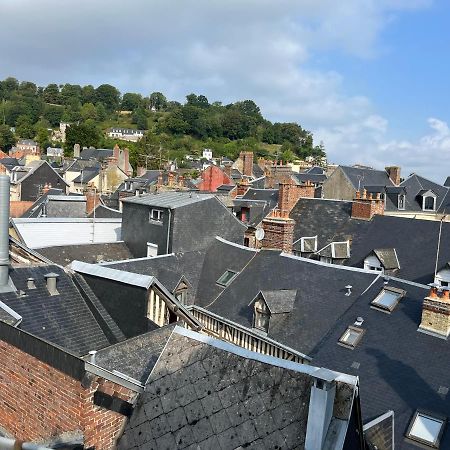 Appartamento Sur Les Toits De Honfleur Esterno foto